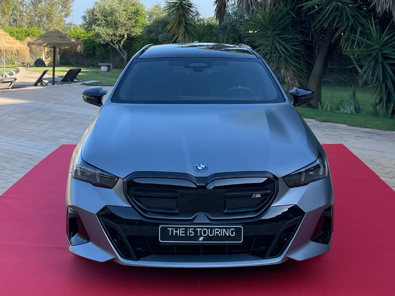 Lançamento BMW i5 Touring